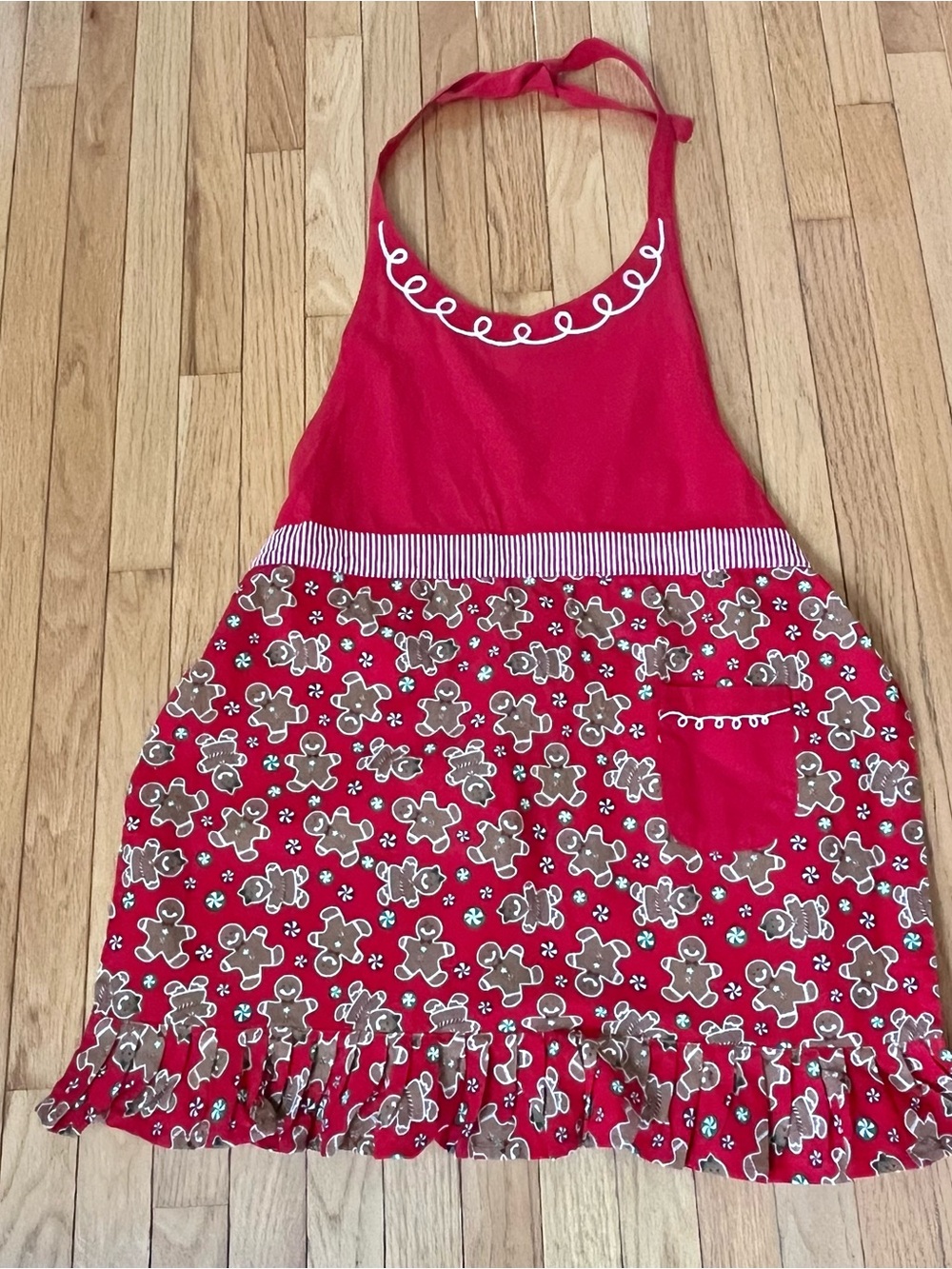 St. Nicholas Square Gingerbread Christmas Bib Apron Ruffle Skirt 100% cotton